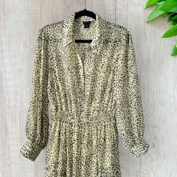 Kate and Lily leaf print long sleeve tired maxi dress, size 12 - Picture 5 of 10